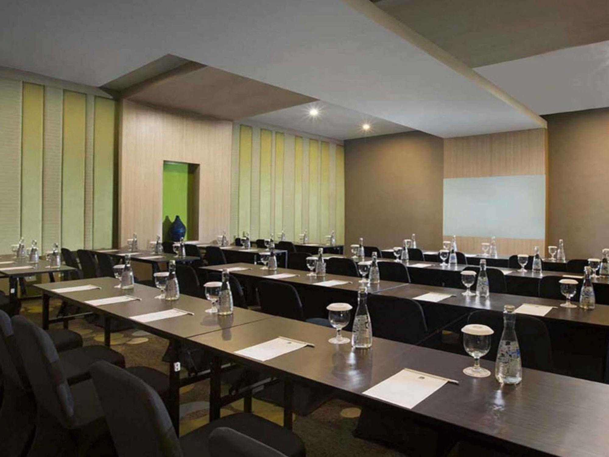 Bogor Icon Hotel&Convention Esterno foto